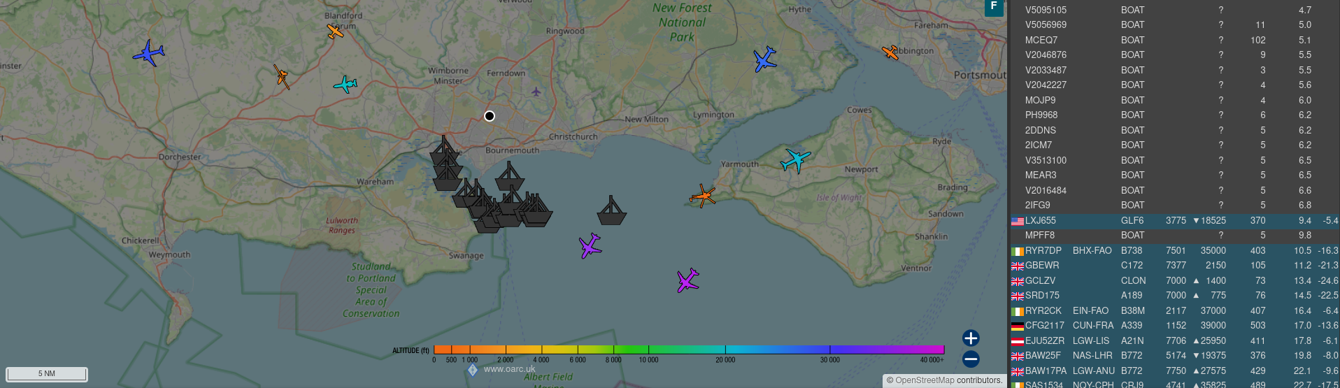 tar1090 map showing aircraft and ships