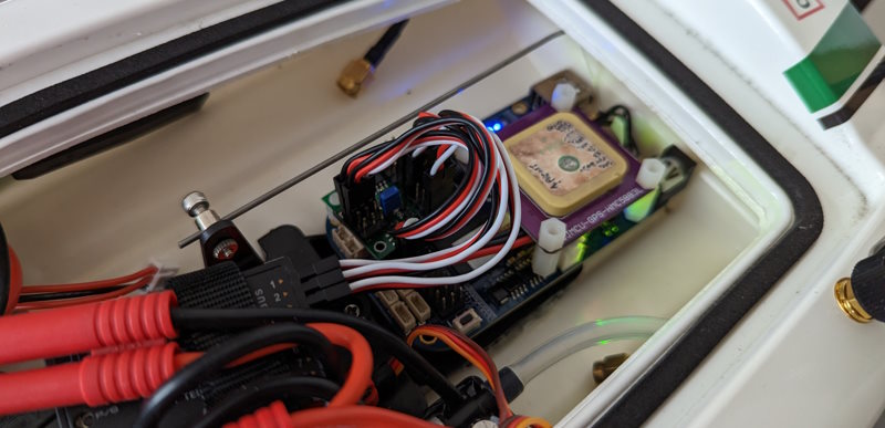 Electronics assembly fitted in the boat