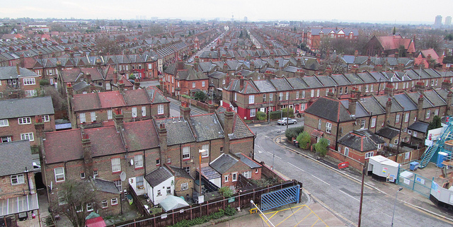 Wood Green, London by David Holt, CC by-sa