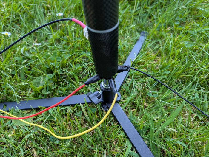 Base of a JPC-12 with three coloured wires sticking out