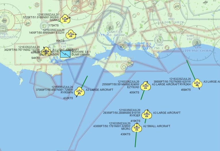 Military symbology and airspace layer in U.M.I.D. 1090)